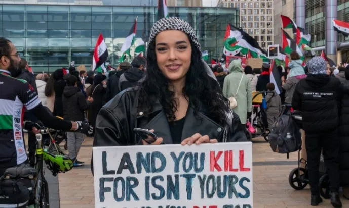 What does war in the Middle East do to a city like Manchester?