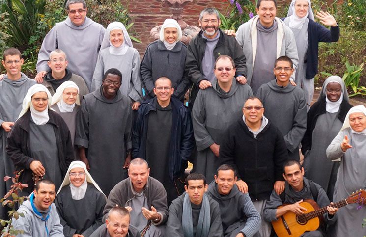 ¿Qué es la vida consagrada y cuáles son los tipos que existen en la Iglesia?