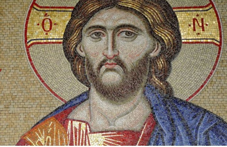 Anécdota de sacerdote muestra el poder sobrenatural del nombre de Jesús