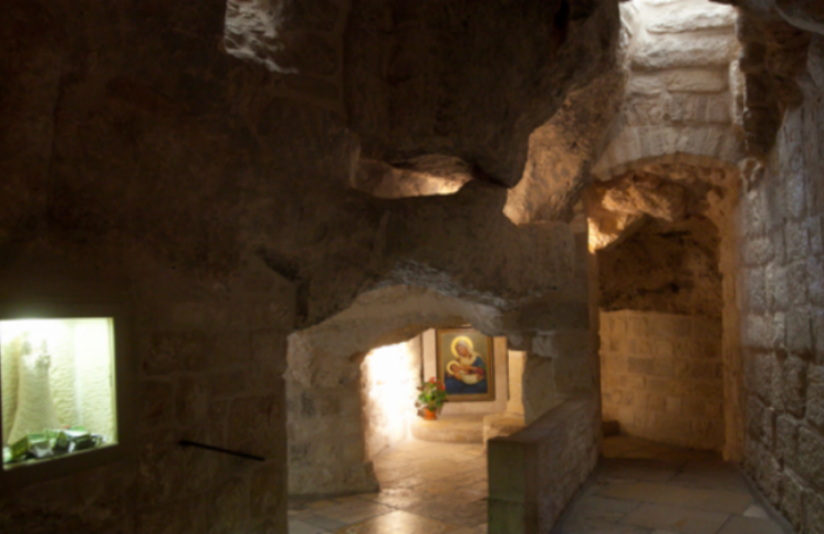 La Gruta de la Leche, el lugar milagroso donde María cuidó a Jesús