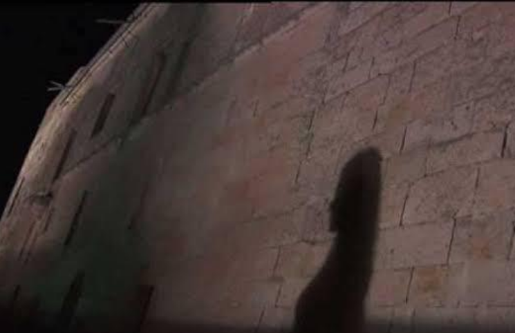 Las distintas opiniones del exorcista Amorth y el Padre Fortea sobre los fantasmas