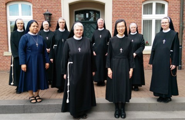 76 religiosas del mismo monasterio dan positivo a test de COVID-19