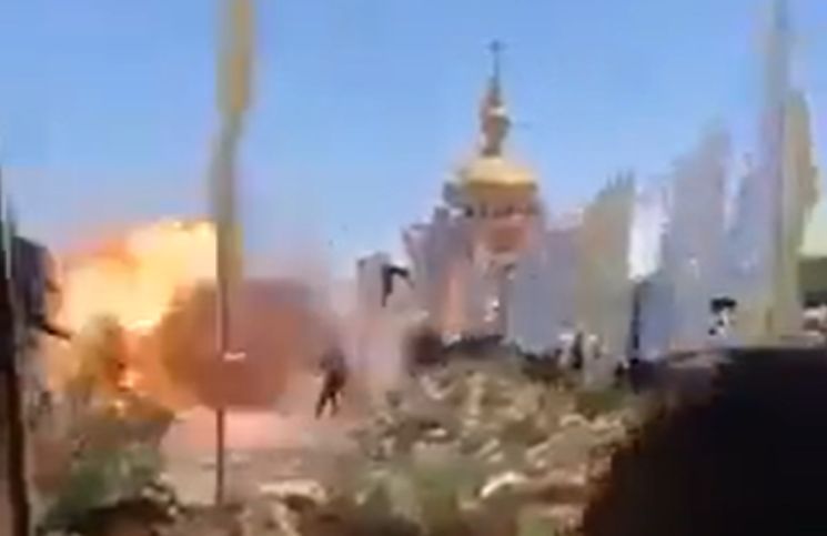 Breaking News: Realizan un atentado contra una iglesia durante su inauguración