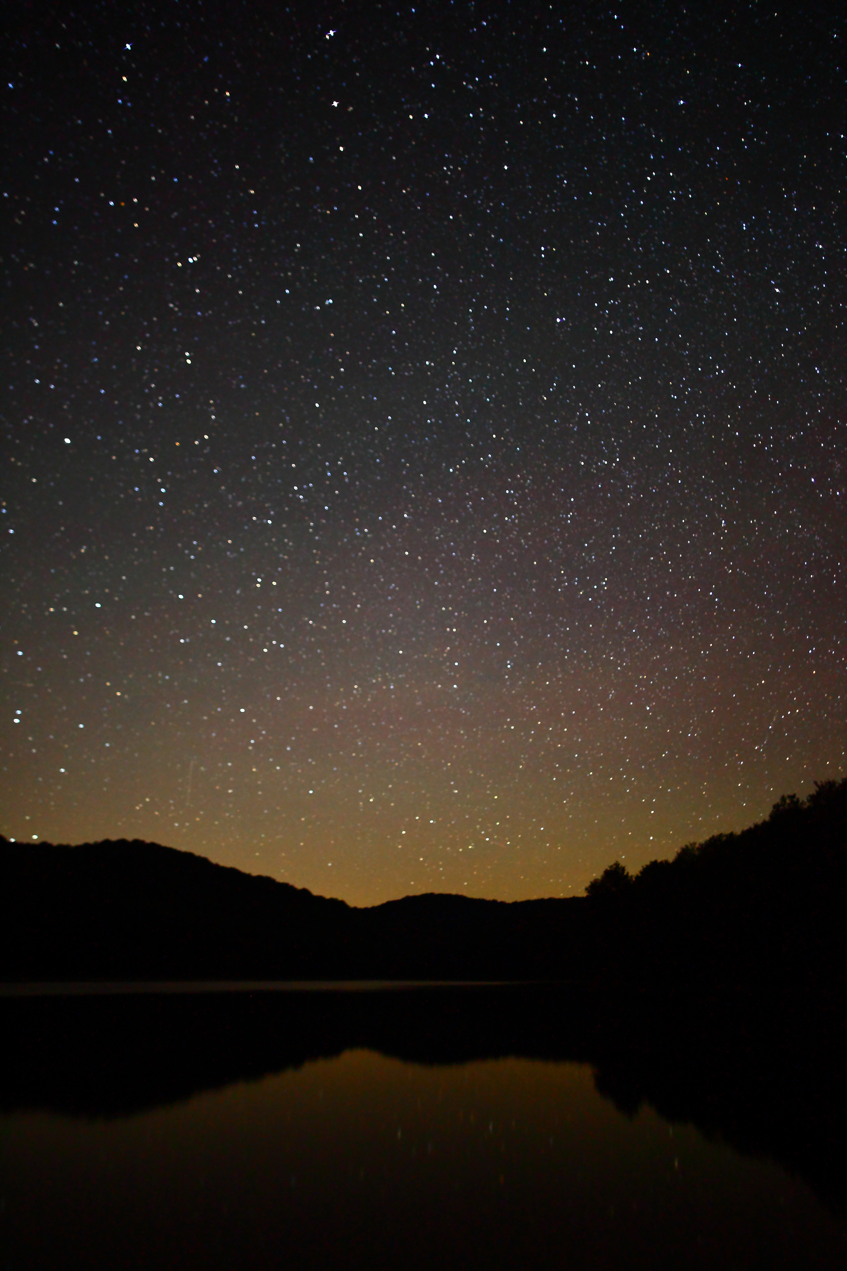 By Forest Wander from Cross Lanes, USA (Stars Reflecting Mountain Lake)