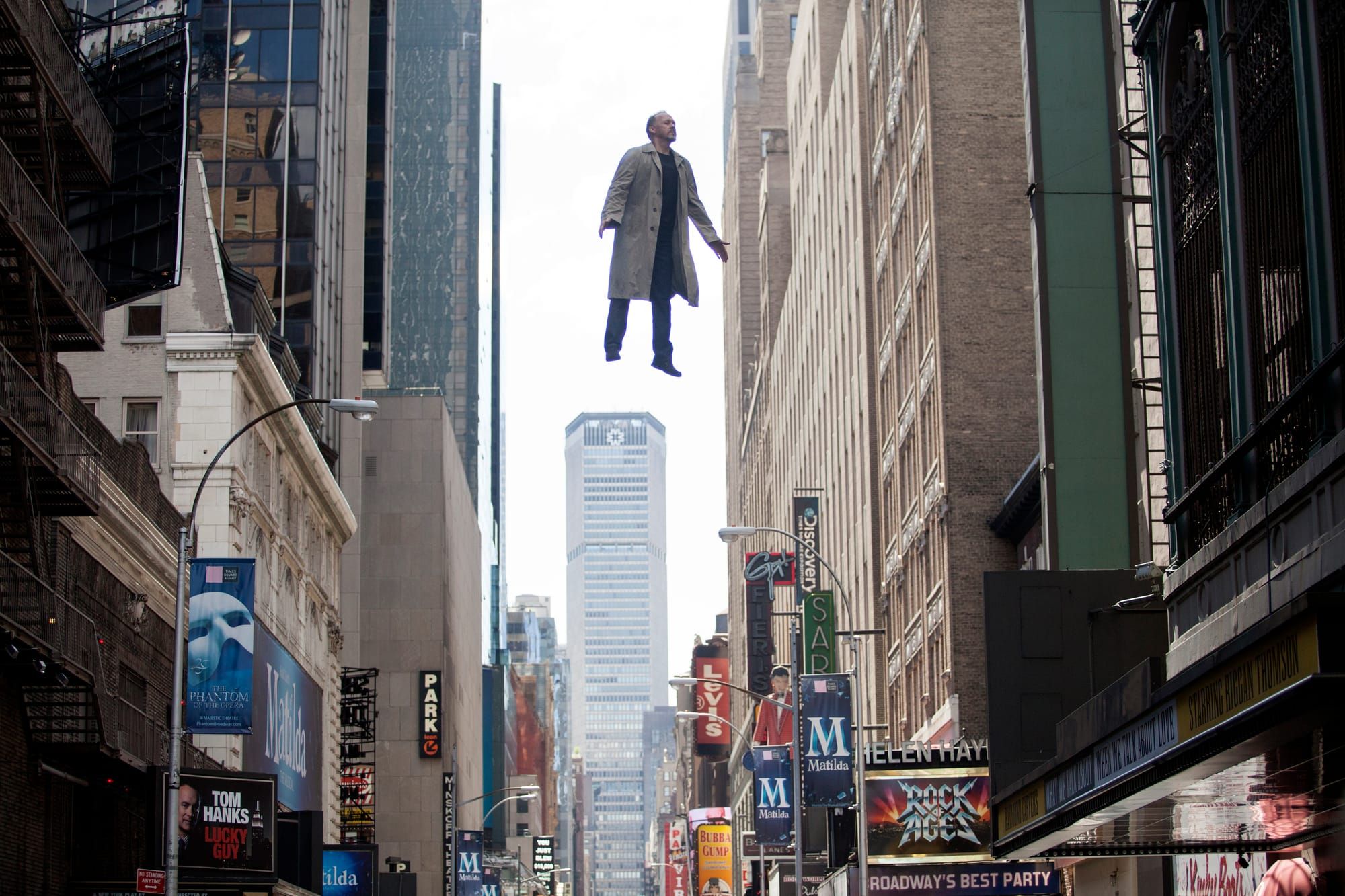 Birdman or (The Unexpected Virtue of Ignorance) (2014)