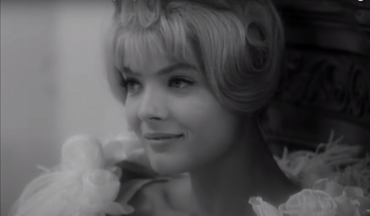 Catching Up With Cléo from 5 to 7