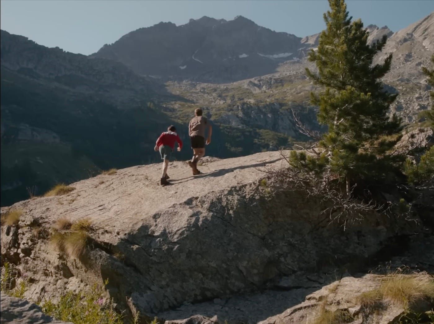 The Eight Mountains (2023)