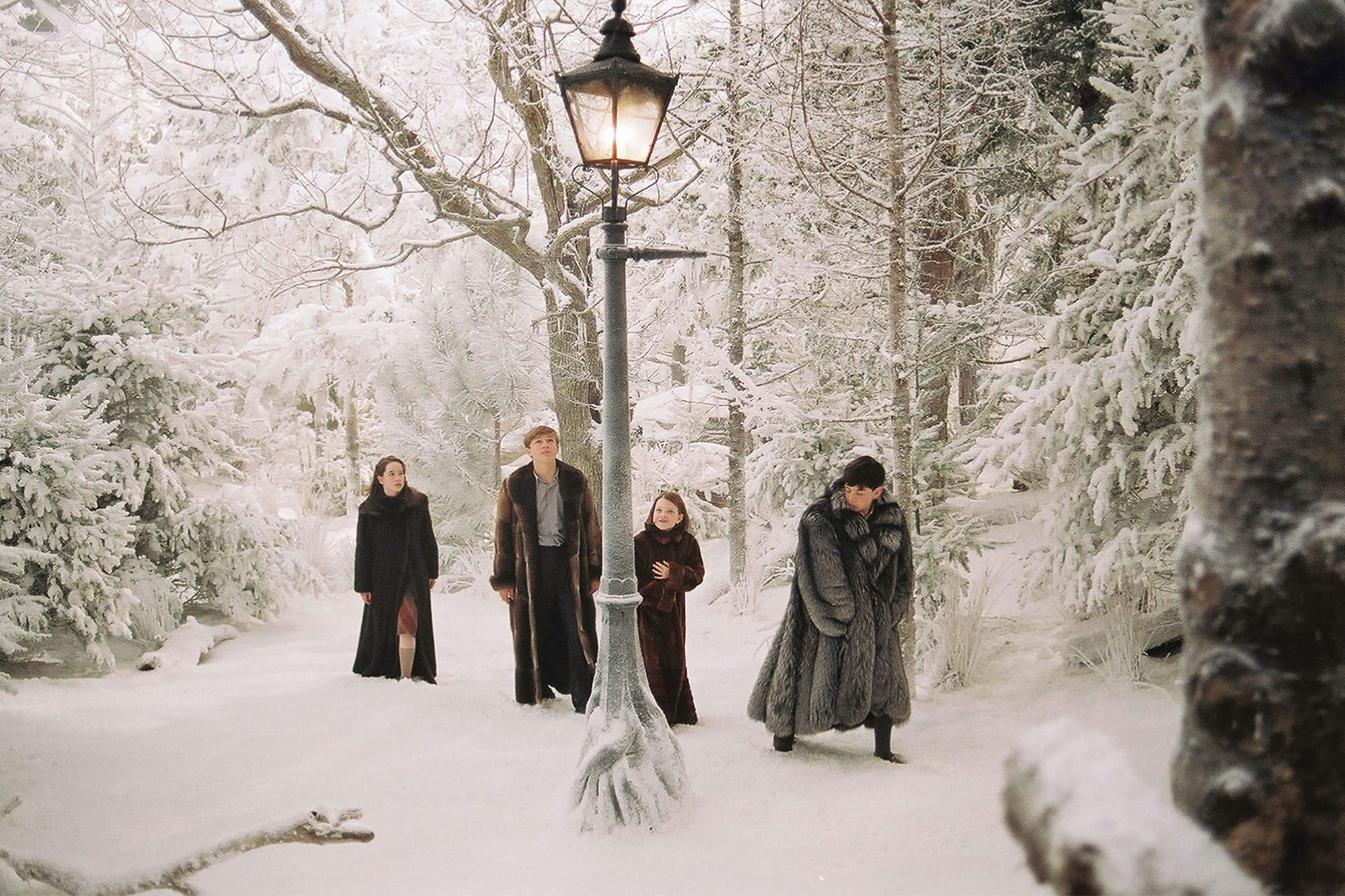 The Chronicles of Narnia: The Lion, the Witch and Wardrobe (2005)