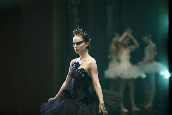 Black Swan (2010)