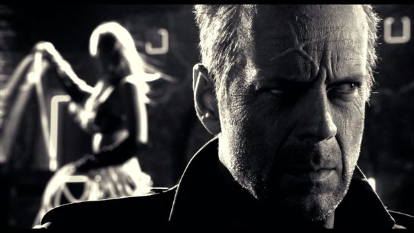Sin City (2005)