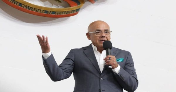 La Asamblea Nacional desmiente la contratación de Steve Hanke como asesor económico