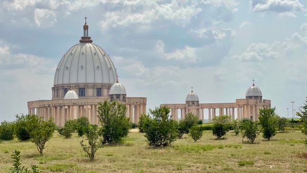 Yamoussoukro-Yakro pour les intimes.