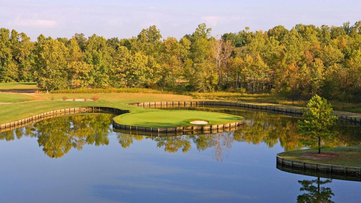 Golf Nuptials Are In Season