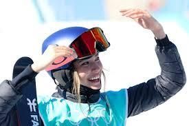 A person wearing a helmet and goggles
Description automatically generated with low confidence