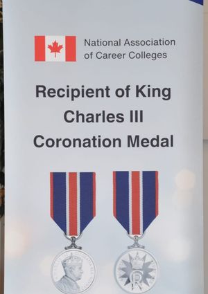 查尔斯三世国王加冕勋章授予仪式在素里隆重举行  华人教育家李维章荣膺BC省唯一华人背景殊荣