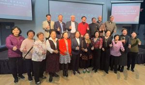 全加华人联会妇女委员会举行新闻发布会 呼吁女性团结维护加国经济