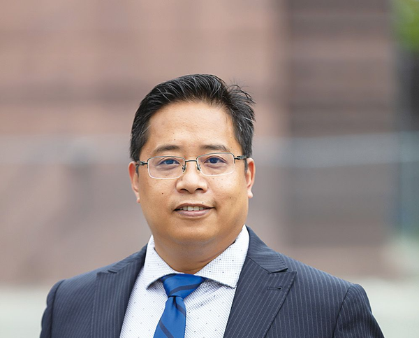 专访加拿大环宇国际学院总裁、院长-李维章