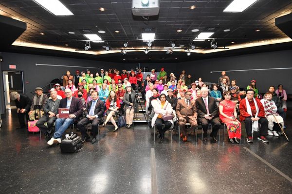 列治文----青岛友好城市文化活动之 百”画”齐放   有“画”要说、青岛非物质文化遗产展