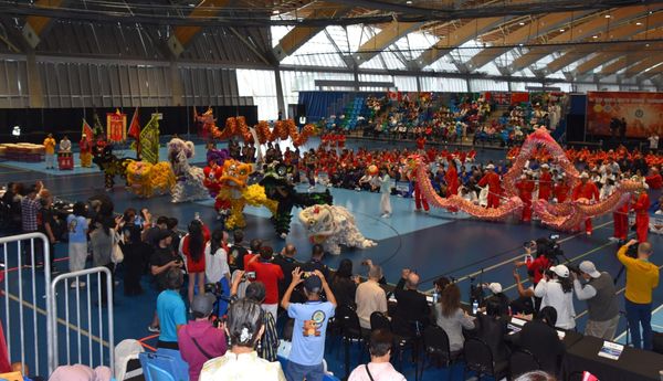 2025年第十一届世界健身气功交流大赛开幕式在加拿大列治文奥林匹克体育中心盛大举行