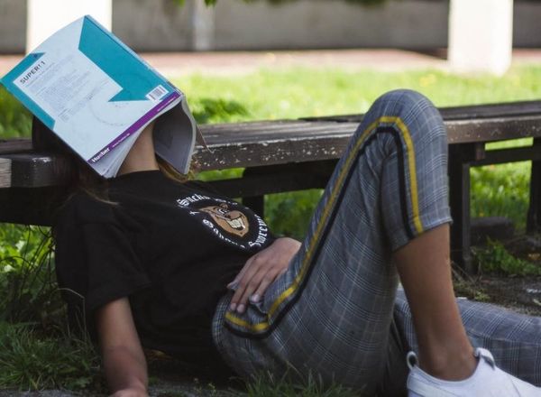 Salespeople don't give a sh*t. Here's what you can do about it.