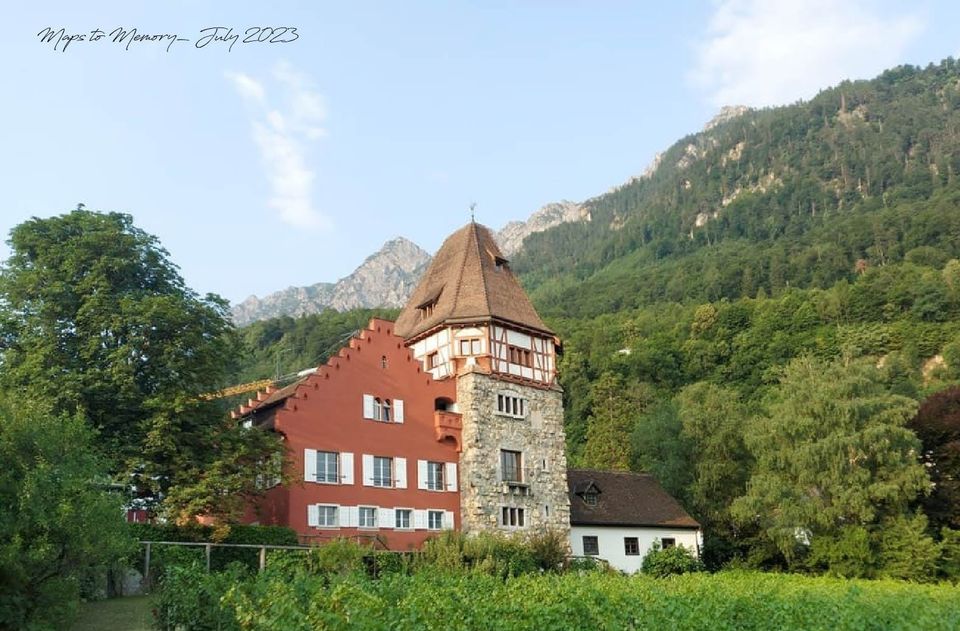Vaduz_The famous red house_Photo by MapstoMemory_July 2023
