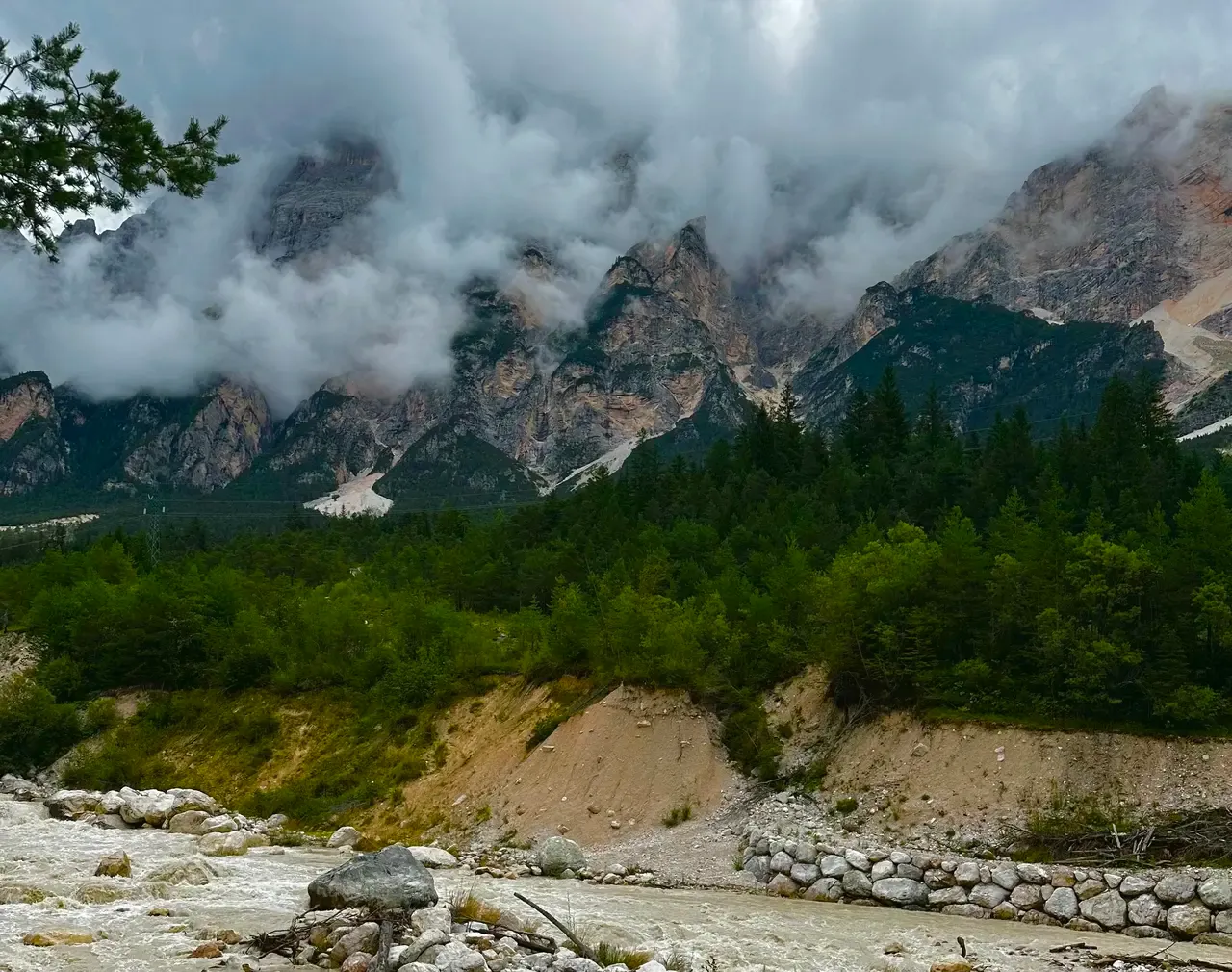 Torrente Boite Dolomites Italy