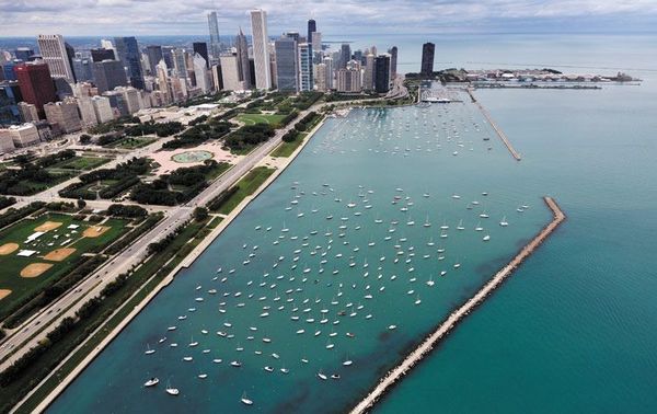 Monroe Harbor Food Delivery