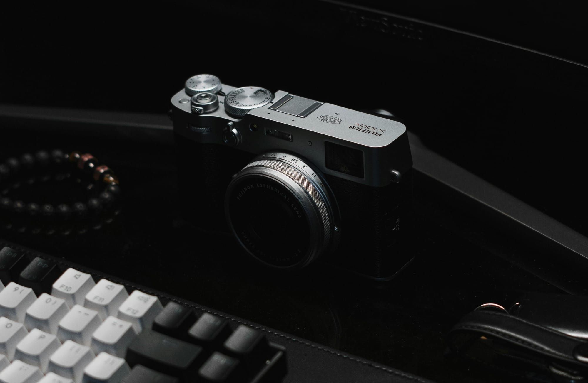 Yes, Please! Fujifilm Teases X100 with Medium Format Sensor