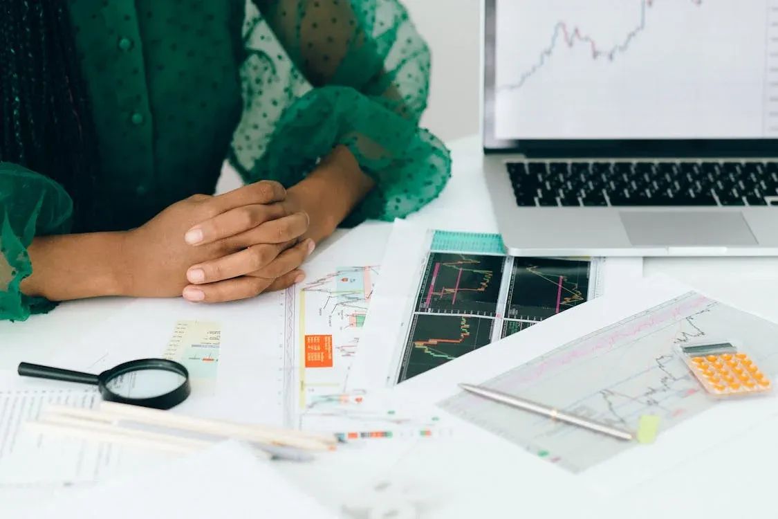 What Are The Best Products To Sell Online in 2025