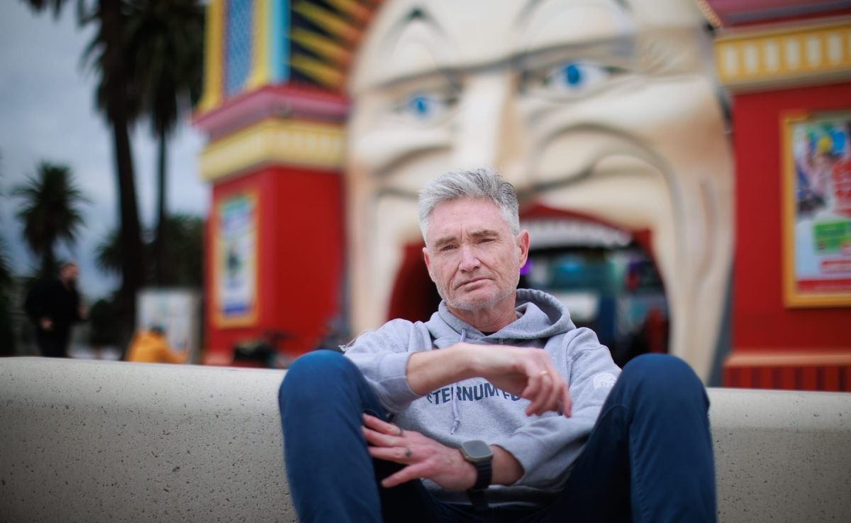 Qantas on the up and up, plus the anger of Dave Hughes