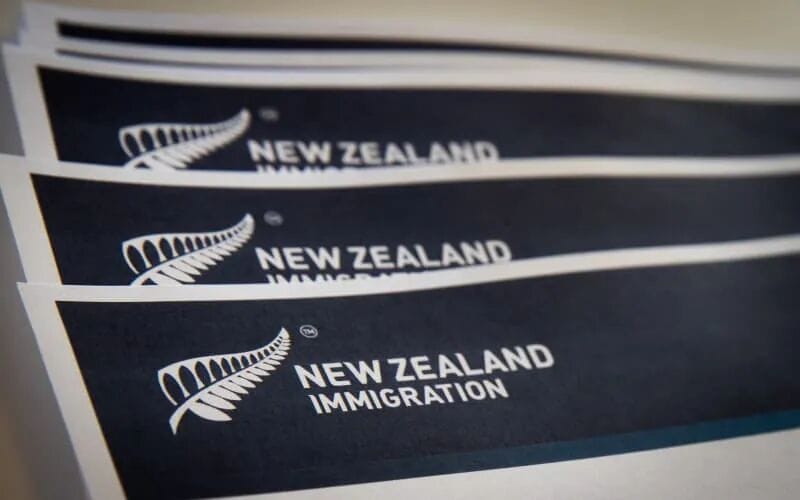 Ethnic communities deliver mixed verdict on immigration reform | RNZ
