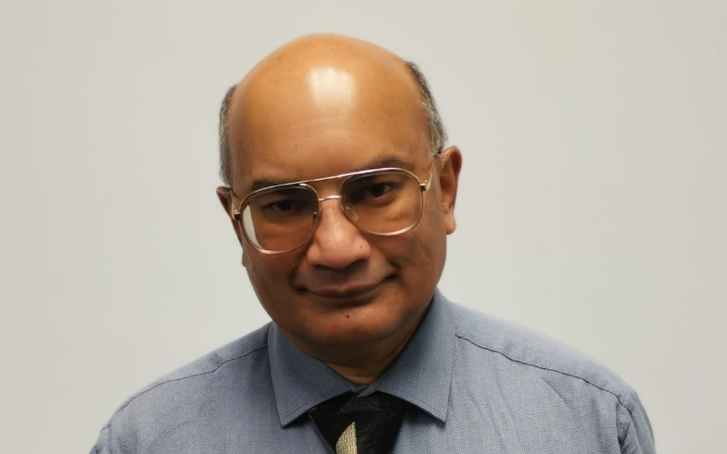 Rohan Ameratunga established the Starship Hospital immunology service for children in 1991.
