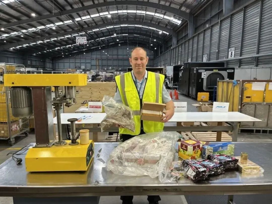 新西兰近一半黑市香烟来自中国：货量大、伪装精、手段多