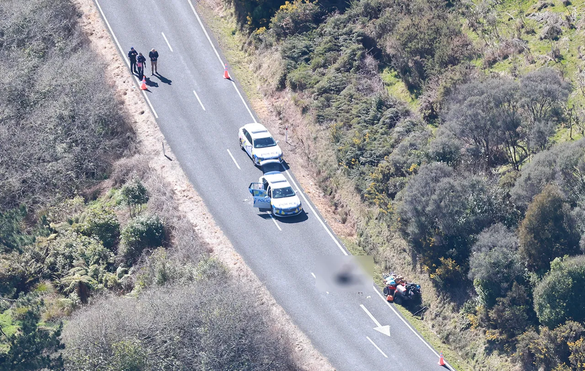 悲剧：新西兰突发枪击案，警察头部中枪，38岁父亲中弹身亡，留下3个孩子