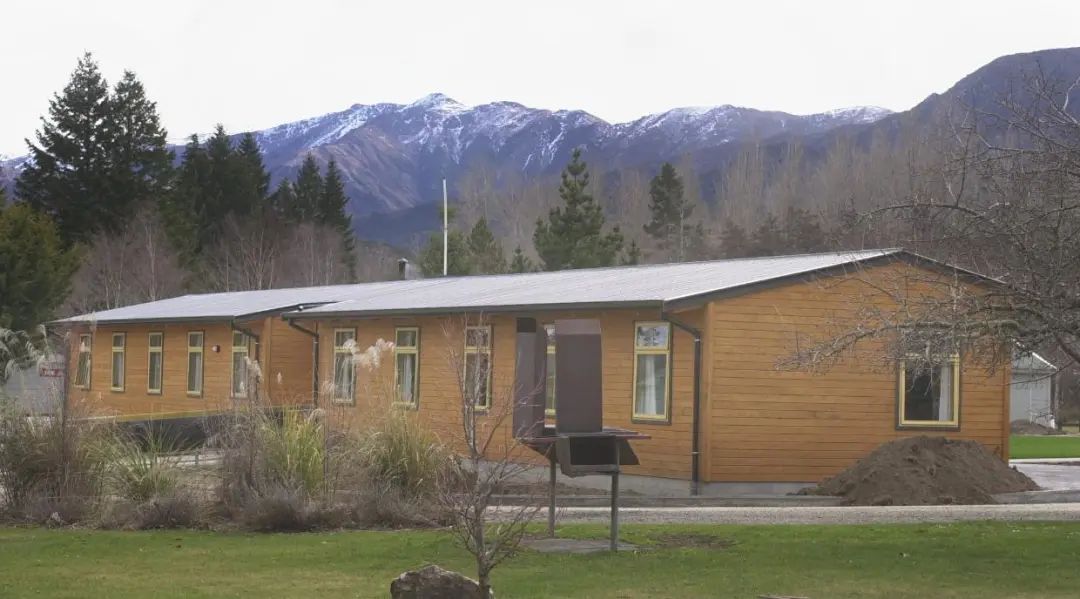 新西兰著名温泉营地出现污染，37人患病，6人住院