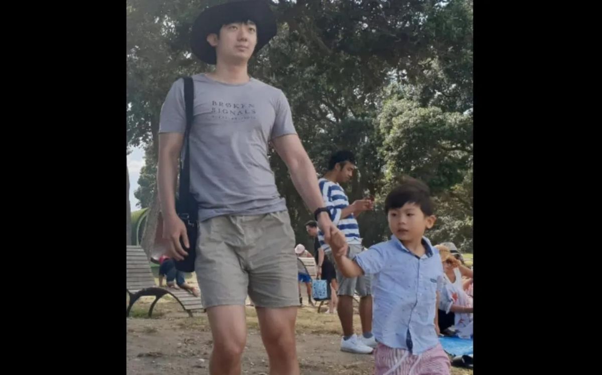 奥克兰父亲为救儿子不幸遇害