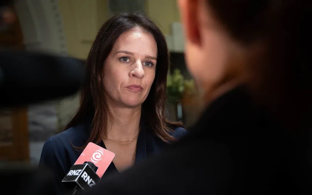 新西兰移民局拟上调多种签证类别的审理费用