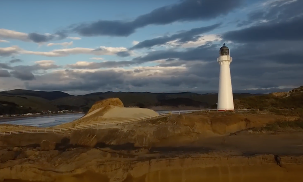 新西兰风景航拍《世界最后一片净土》