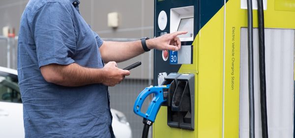 新西兰政府推无息贷款，鼓励充电桩建设