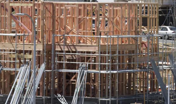 奥克兰房地产有人“零风险倒卖”，一单赚5万