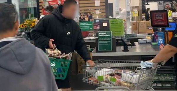 新西兰$500纽币以下小案子，“不再调查”