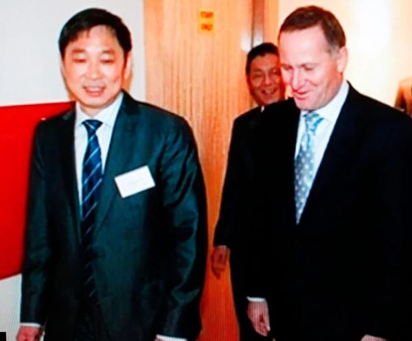 华人富商成功脱手一块大地