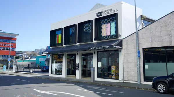 “商家被清算了 ，却还收我$5000订金！”