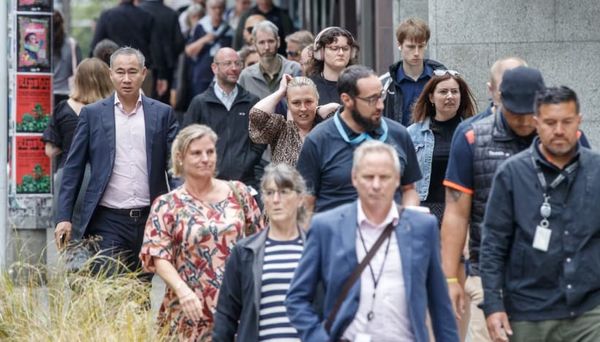 新西兰三个月10000岗位消失