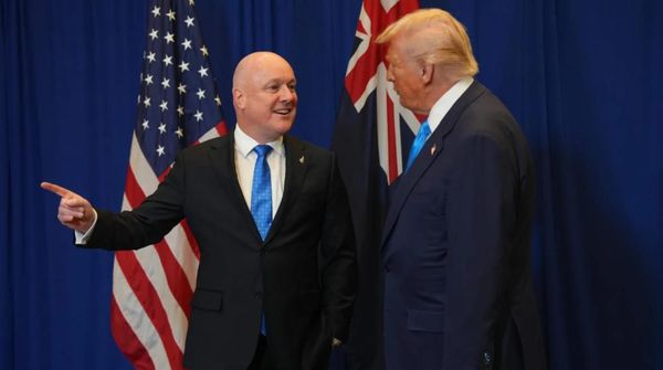 新西兰总理与川普“私聊”