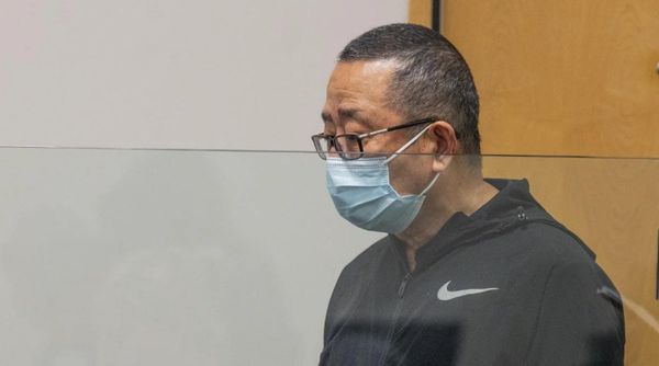 华人在新西兰非法行医被抓，“价格便宜”