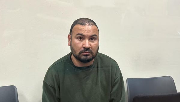 新西兰Uber司机性侵17岁女乘客，照片公开