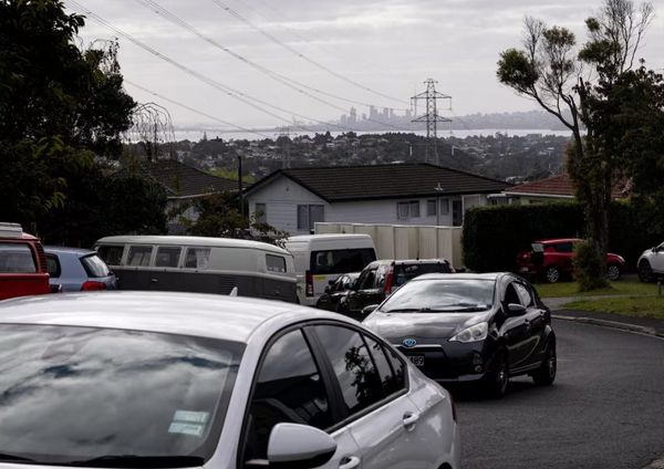 奥克兰大量新建住宅单元，每户只配一个车位