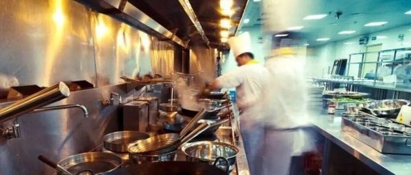 印度厨师在奥克兰每周工作72.5小时 获赔近24万纽币