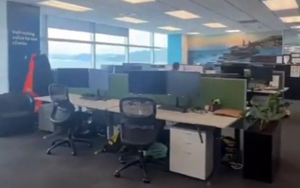 因”摸鱼”视频而受到关注的惠灵顿水务员工“真诚地感到后悔“